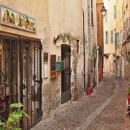 Souvenirs D'hier Apartman Hyères