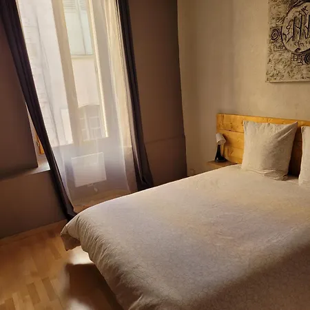 Souvenirs D'hier Апартаменты *