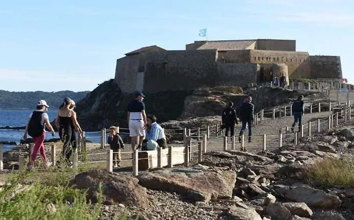 Souvenirs D'hier Daire *