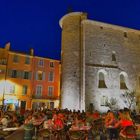 דירה Souvenirs D'hier הייר