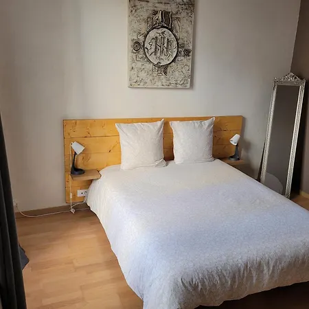 דירה Souvenirs D'hier הייר