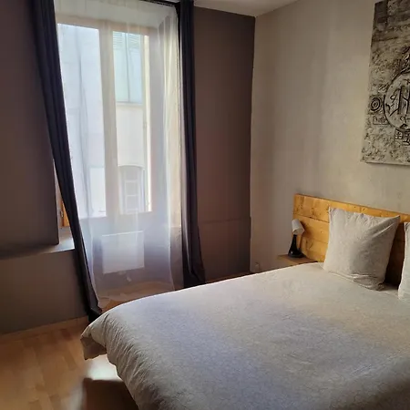 Apartament Souvenirs D'hier Hyères