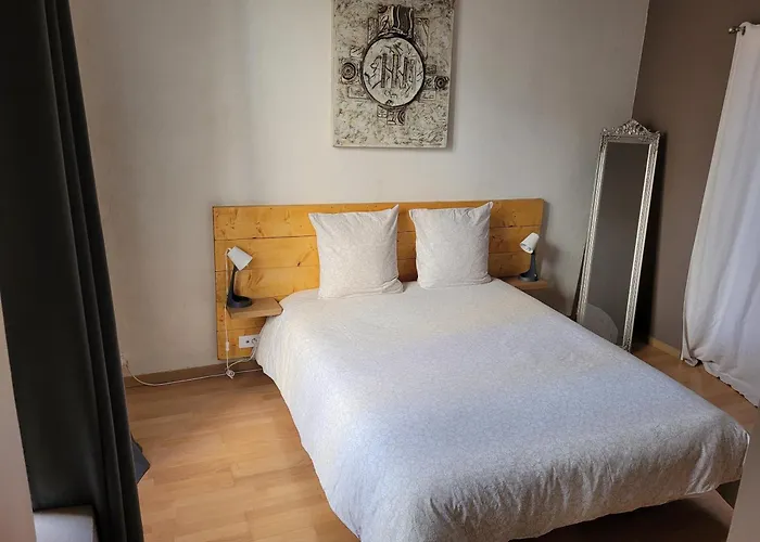 Apartment Souvenirs D'hier Hyères