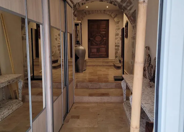 Apartment Souvenirs D'hier Hyères